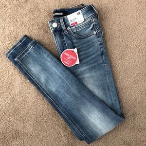 Express NWT High Rise Ankle Jean Leggings 00R
